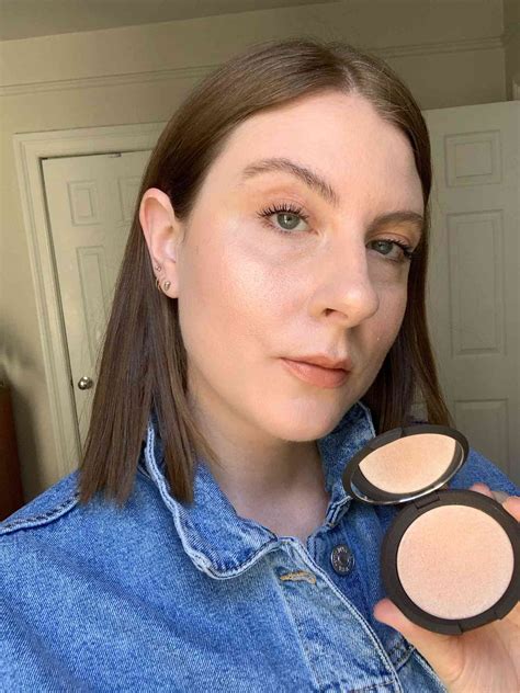 becca shimmering skin.